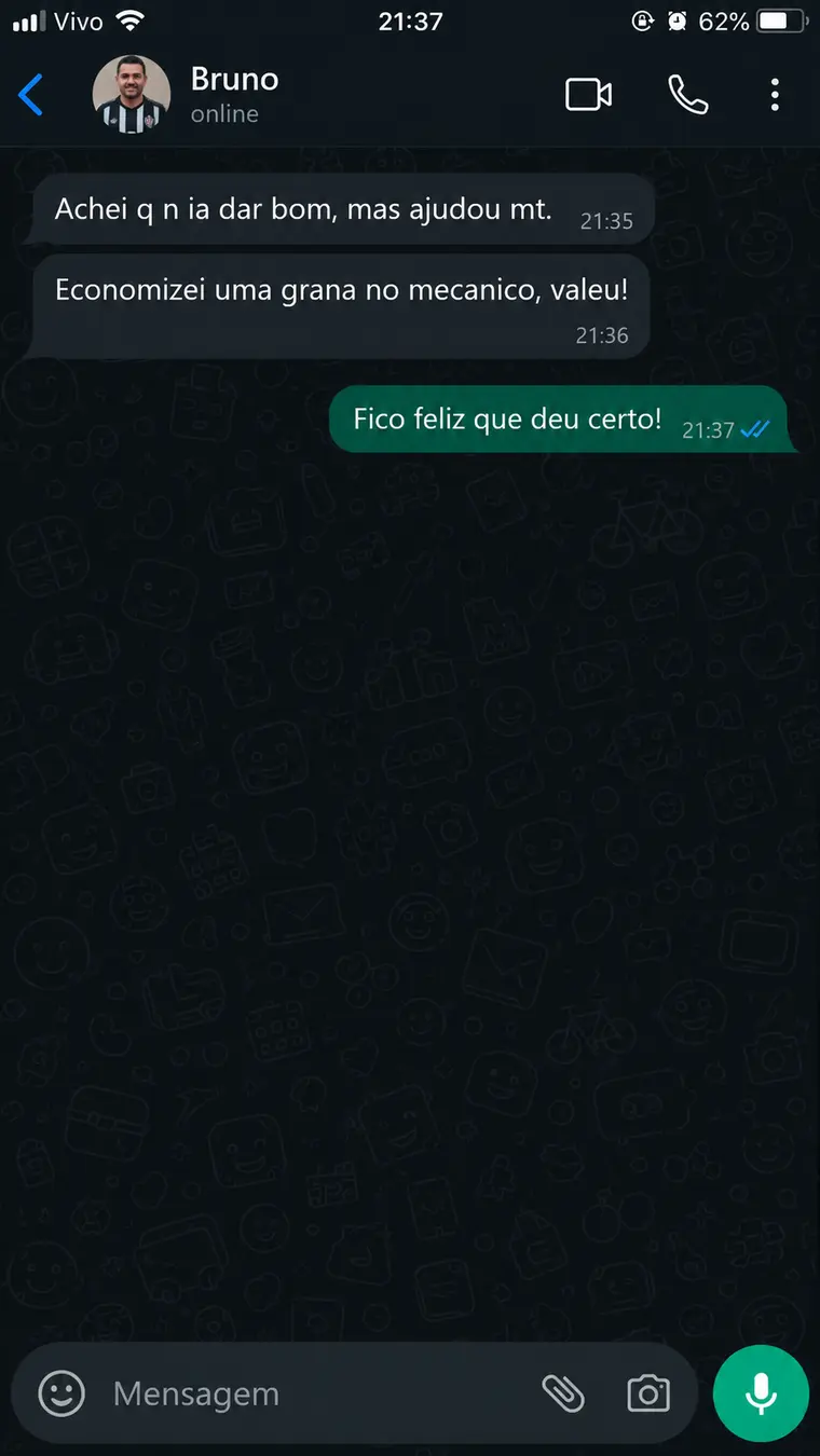 Conversa enviada por Bruno relatando que o material ajudou e evitou gasto na oficina
